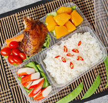 TAKEAWAY LUNCH BOXES WITH COMPARTMENTS